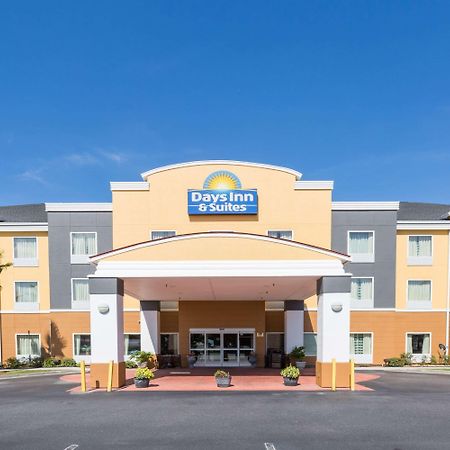 Days Inn & Suites By Wyndham Savannah North I-95 Port Wentworth Εξωτερικό φωτογραφία