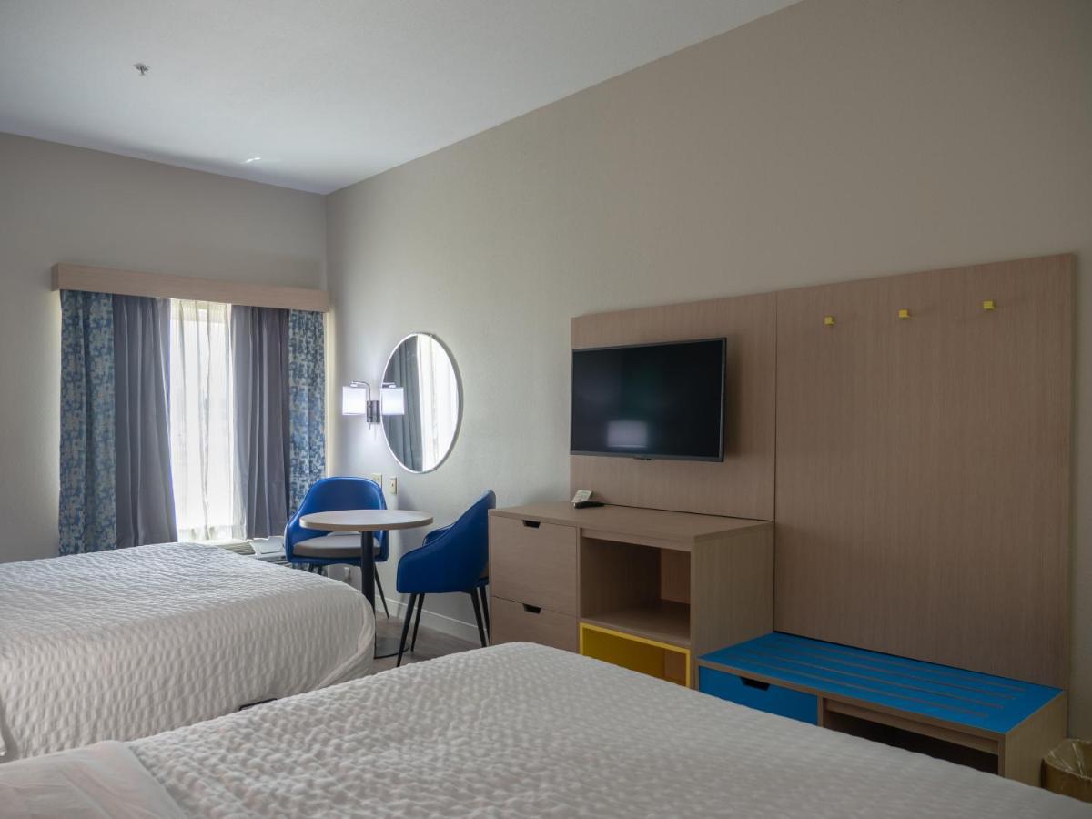 Days Inn & Suites By Wyndham Savannah North I-95 Port Wentworth Εξωτερικό φωτογραφία