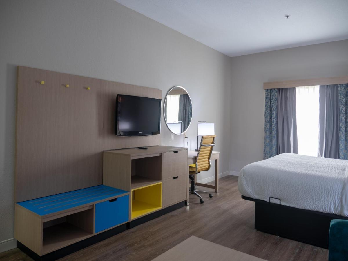 Days Inn & Suites By Wyndham Savannah North I-95 Port Wentworth Εξωτερικό φωτογραφία