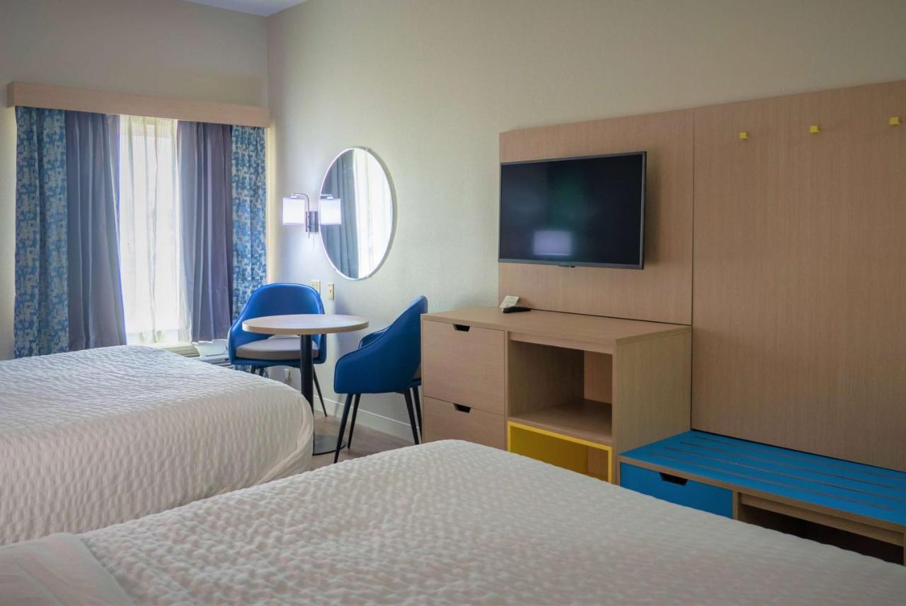 Days Inn & Suites By Wyndham Savannah North I-95 Port Wentworth Εξωτερικό φωτογραφία