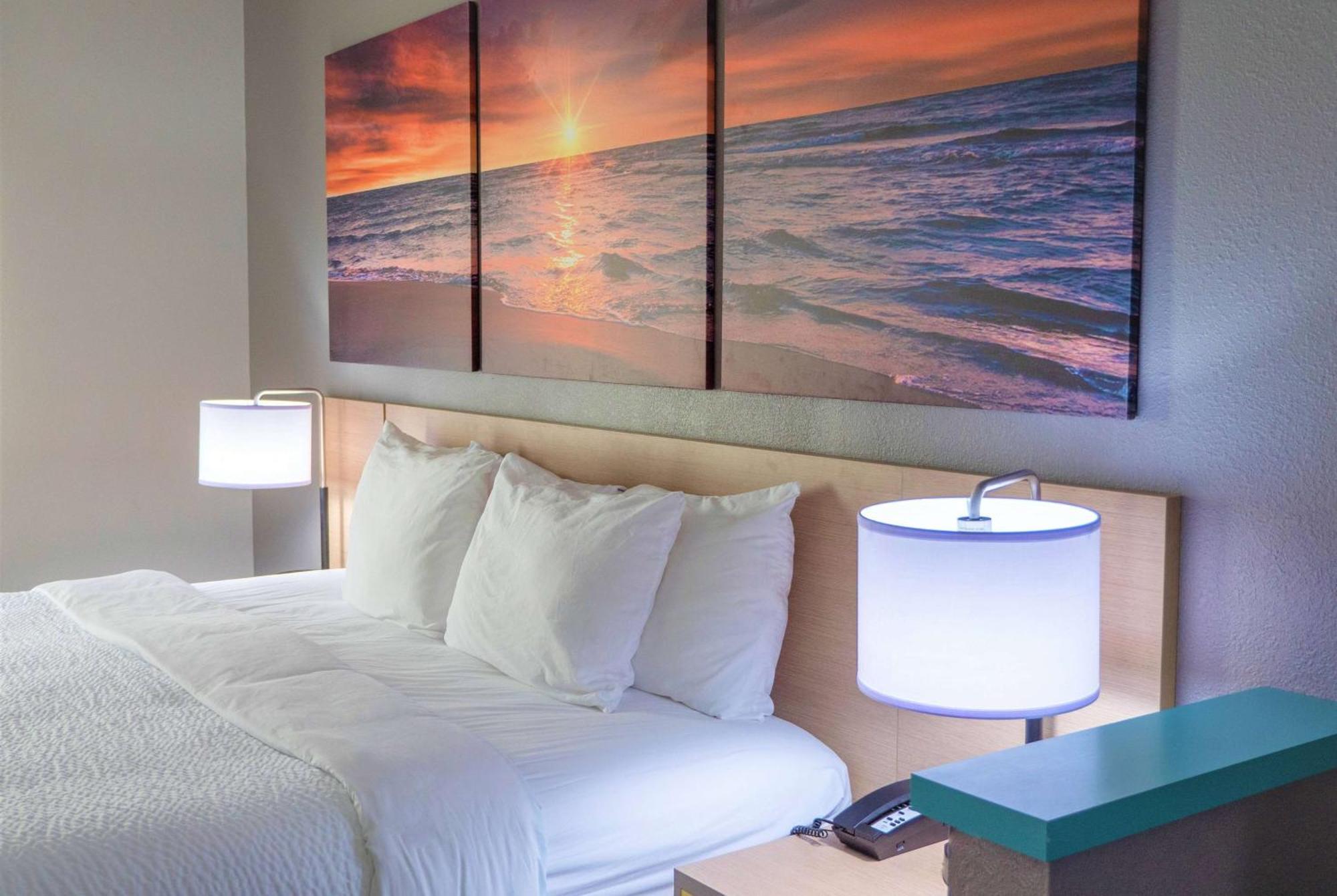 Days Inn & Suites By Wyndham Savannah North I-95 Port Wentworth Εξωτερικό φωτογραφία